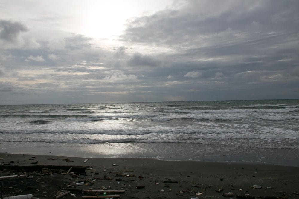 【インドネシア全34州の旅】#34　南スラウェシ州　 美しい島の突き付ける海洋ゴミ問題