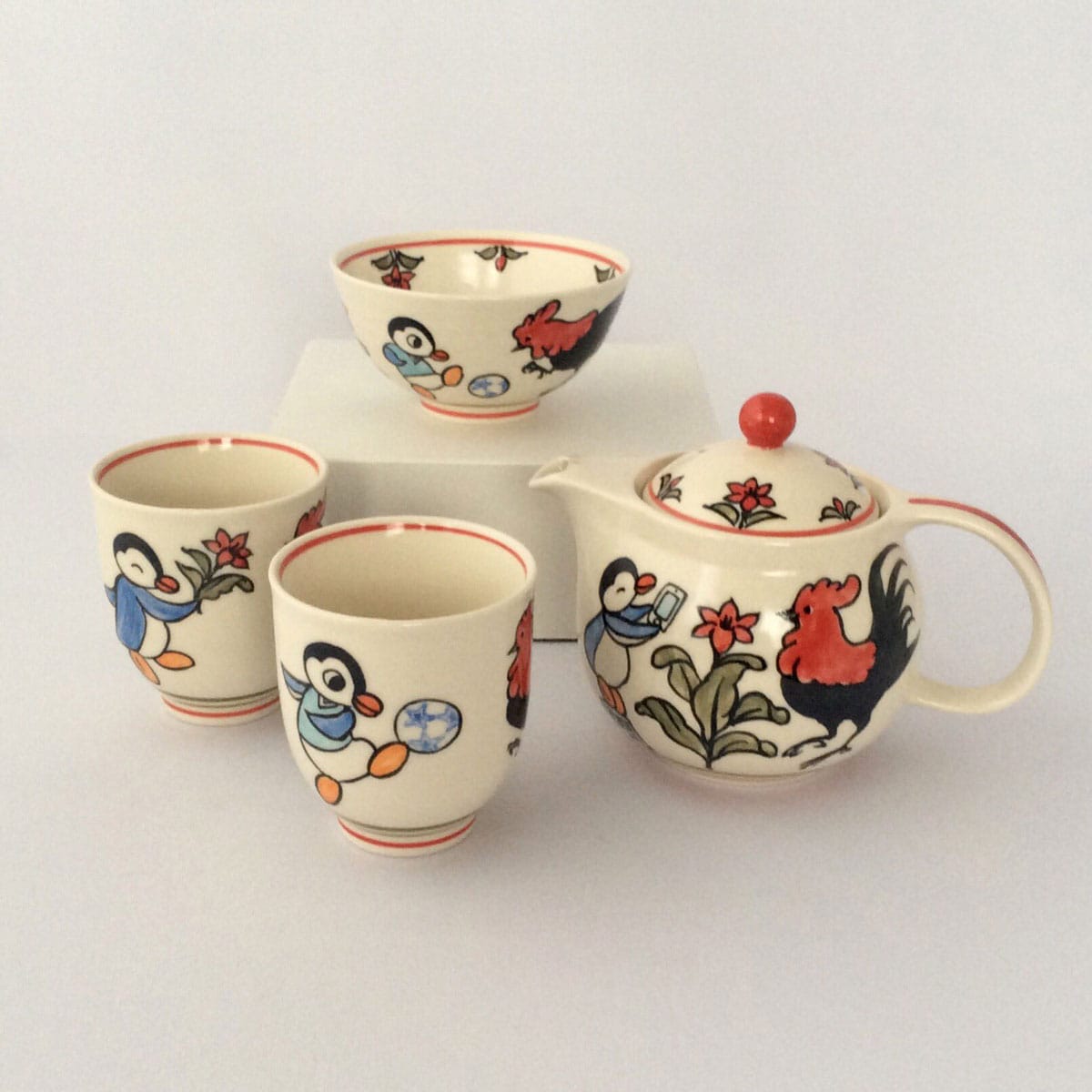 こまつか苗「アヤムとペン子ちゃんの器」