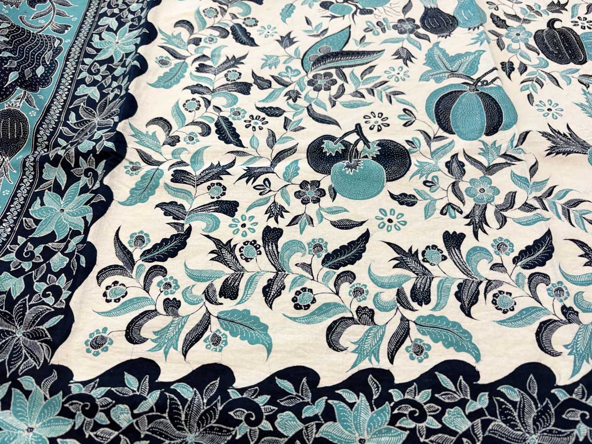 野菜柄のバティック（チレボンのアリリ工房）