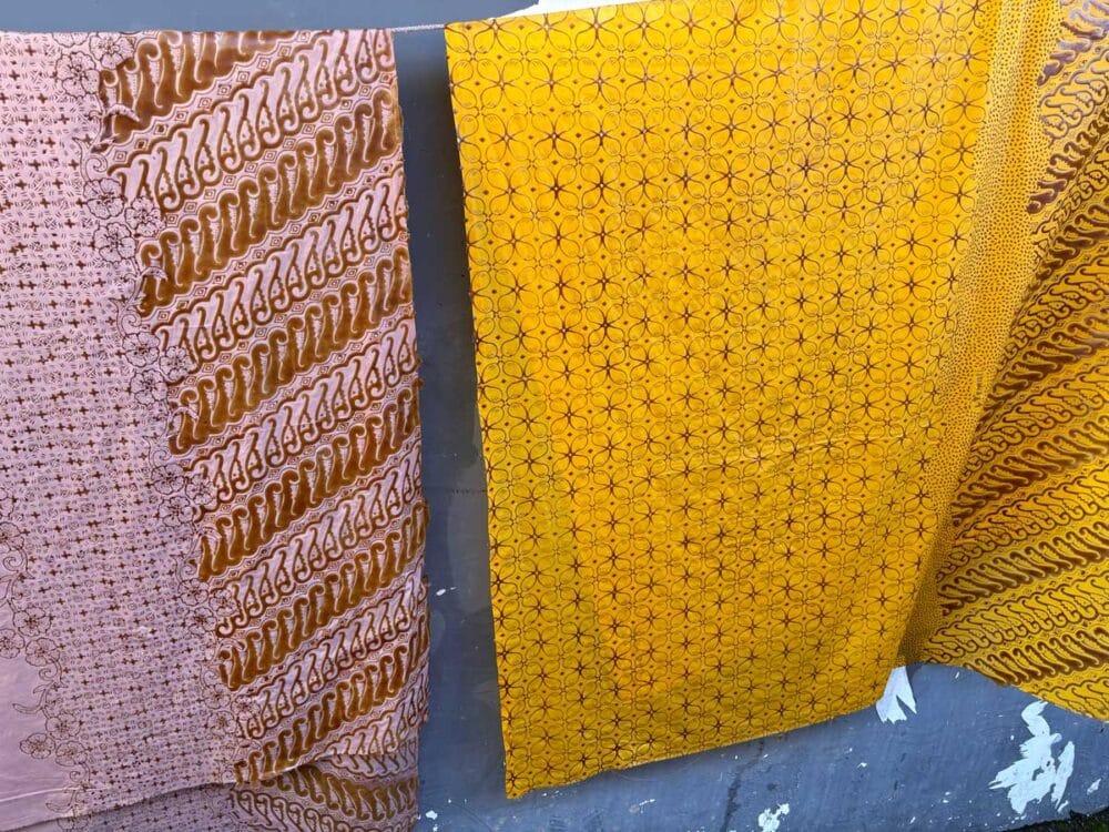 チャップを押した布